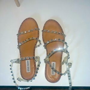 Steven Madden travelers shoes